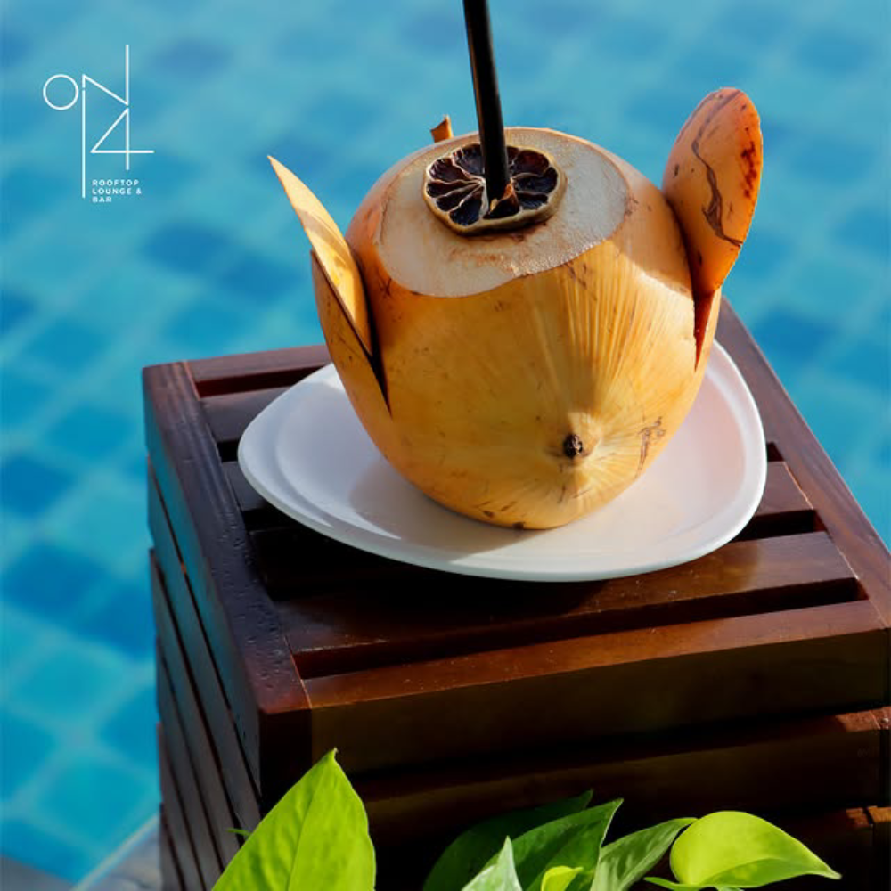ON14 Lounge & Bar