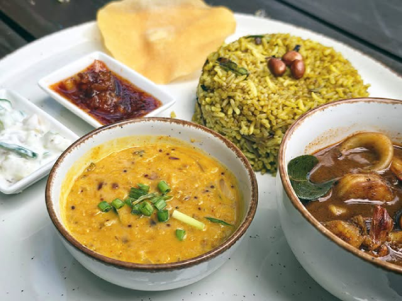 Yellow Rice with Seafood curry