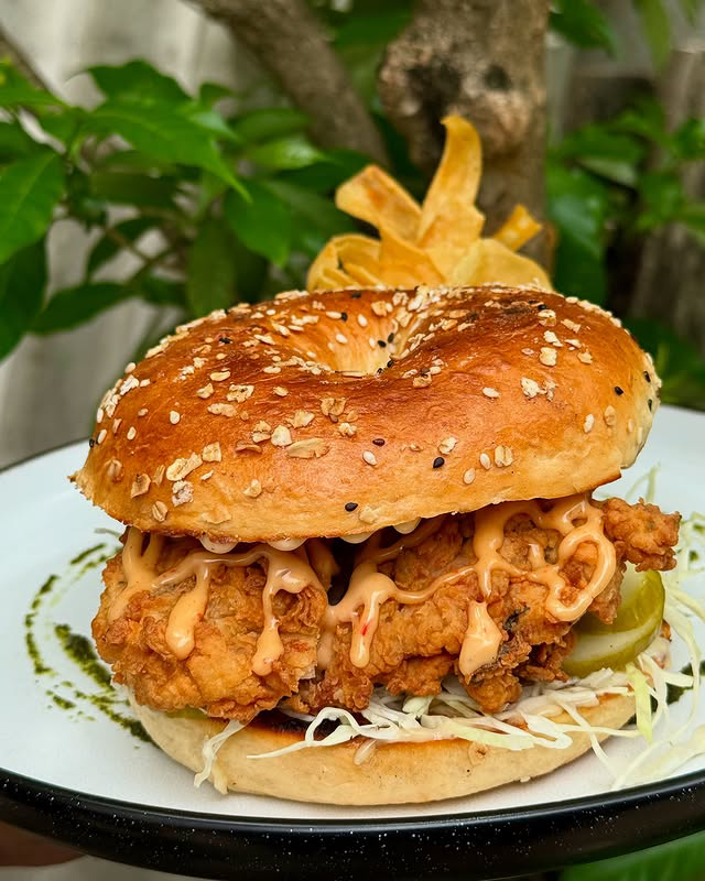 Butter Milk Crispy Chicken Bagel