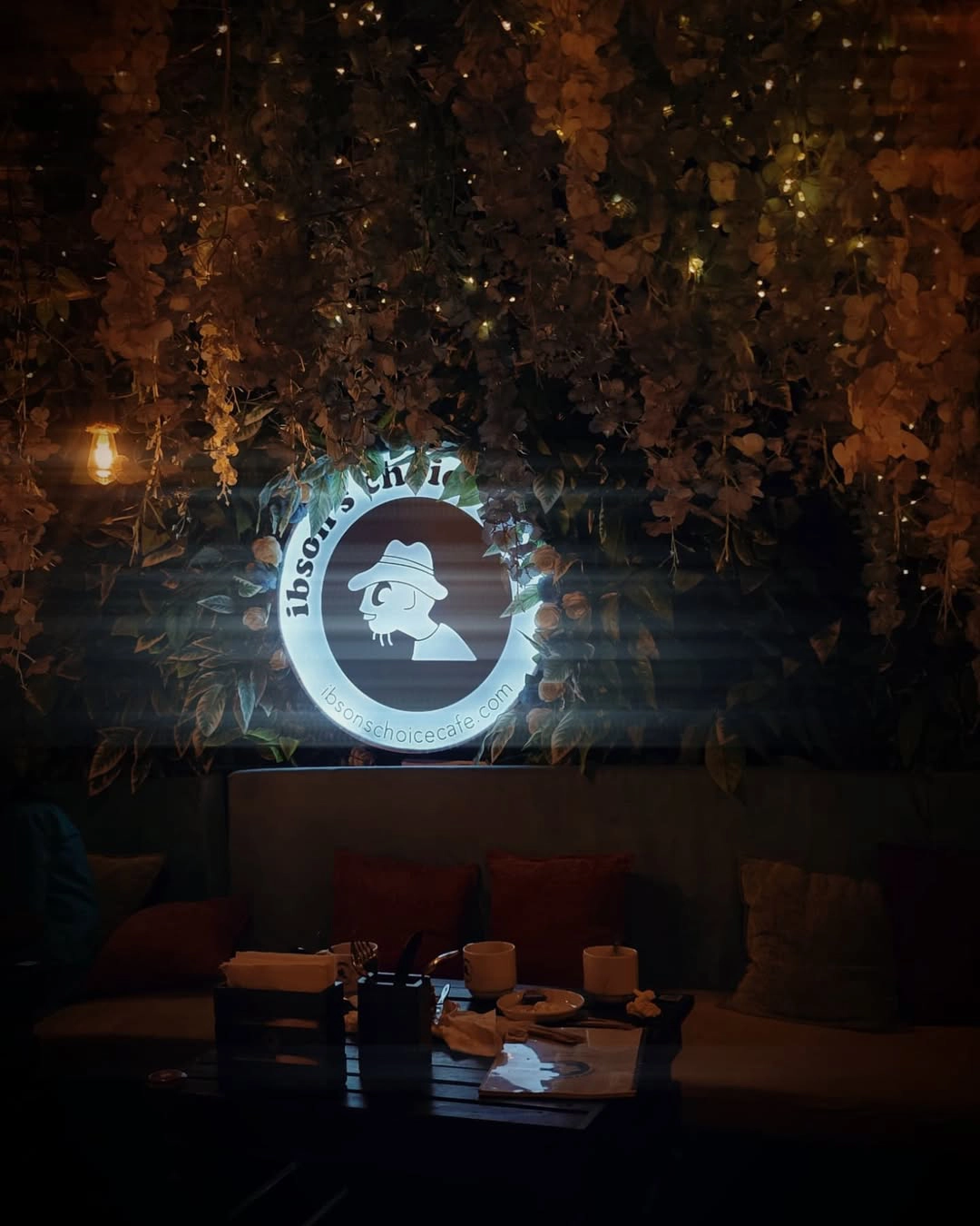 Ibson's Café