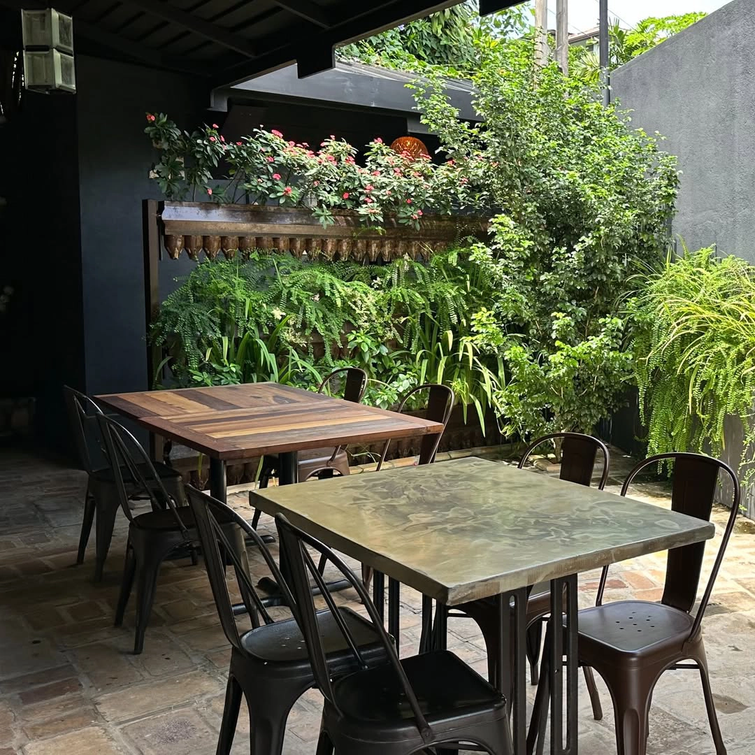 AQUA Pizza Café