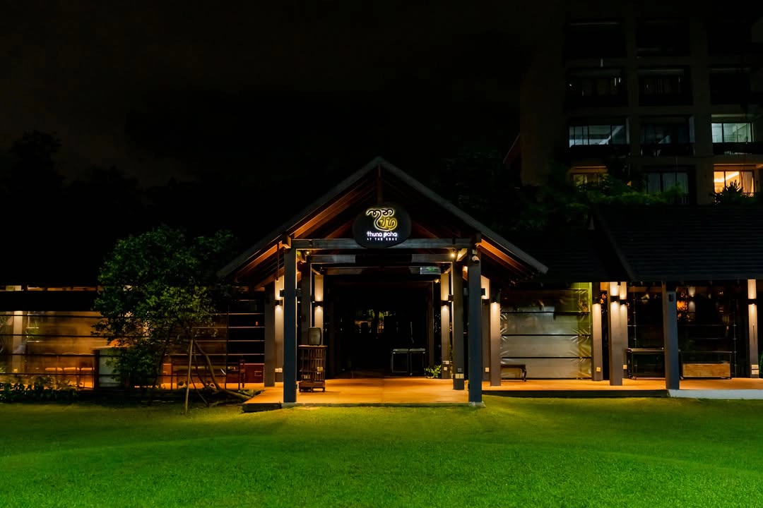 Waters Edge -Thuna Paha Restaurant