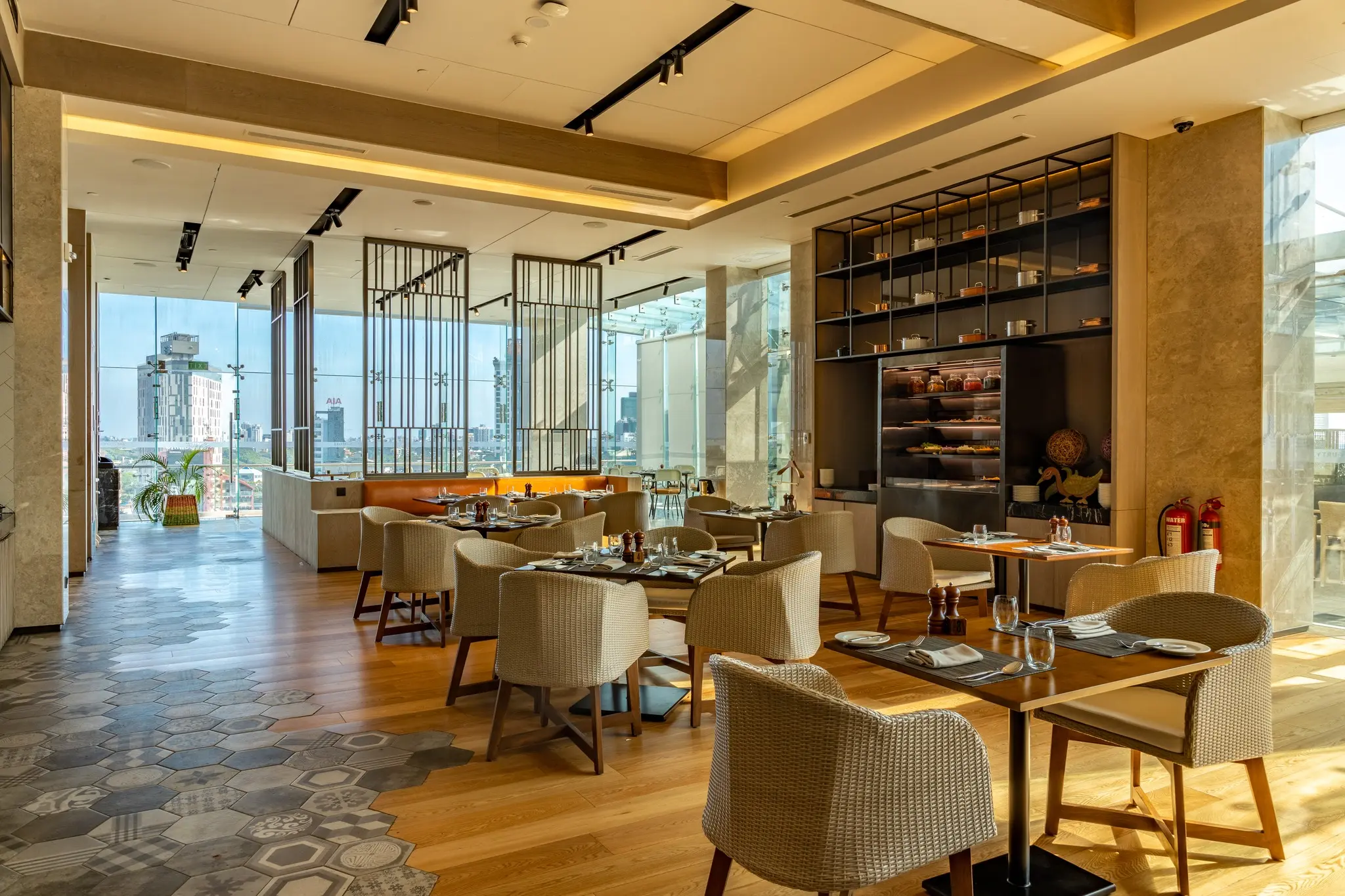 Beira Kitchen Courtyard