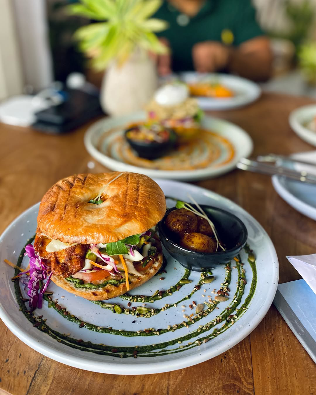 Pesto Chicken Bagel Burger