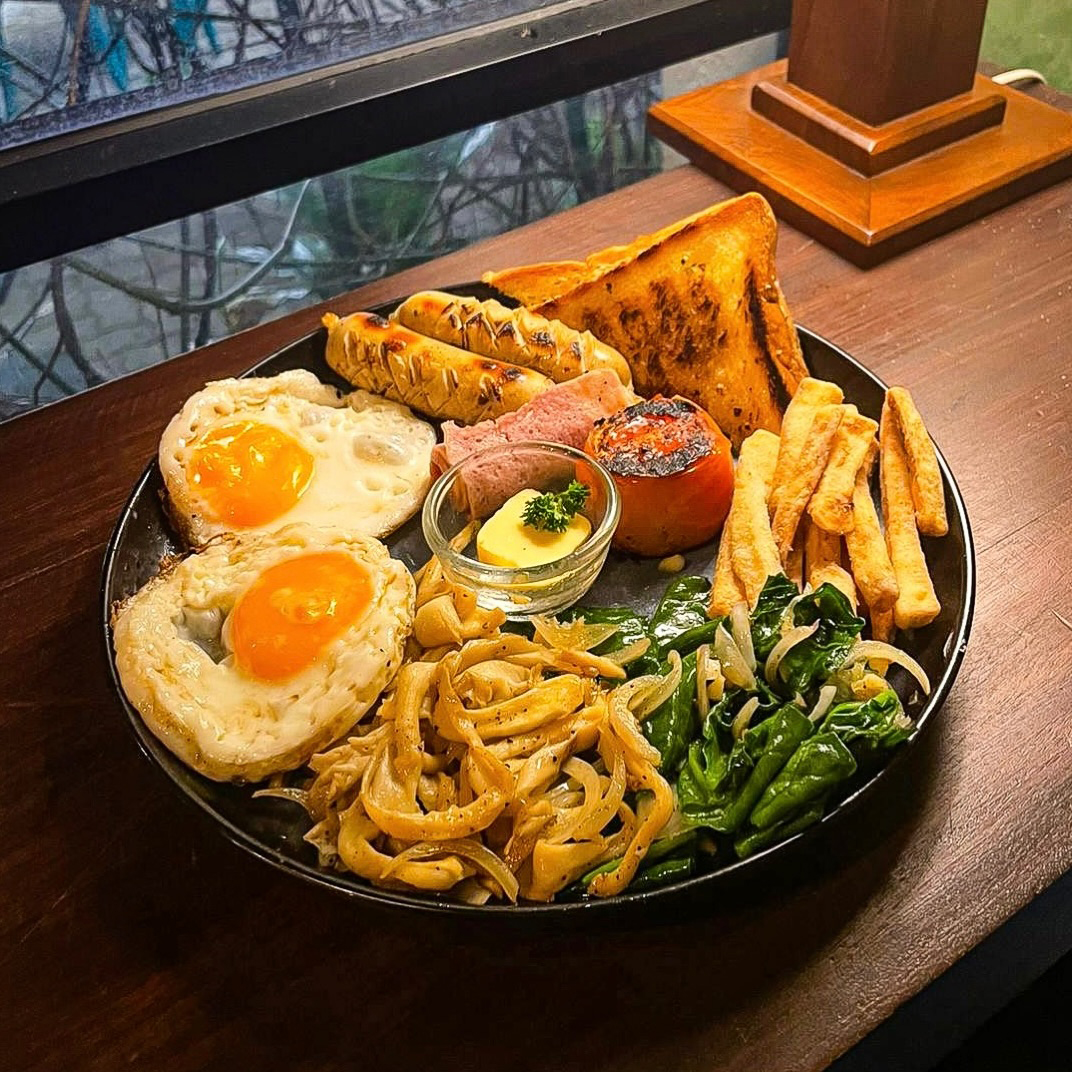 Big Bang Breakfast