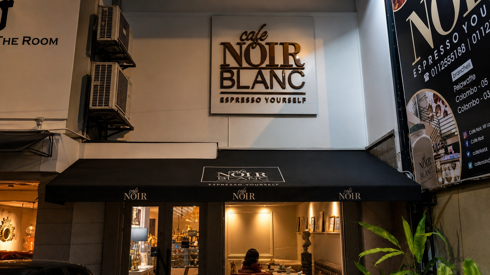 Cafe Noir Blanc