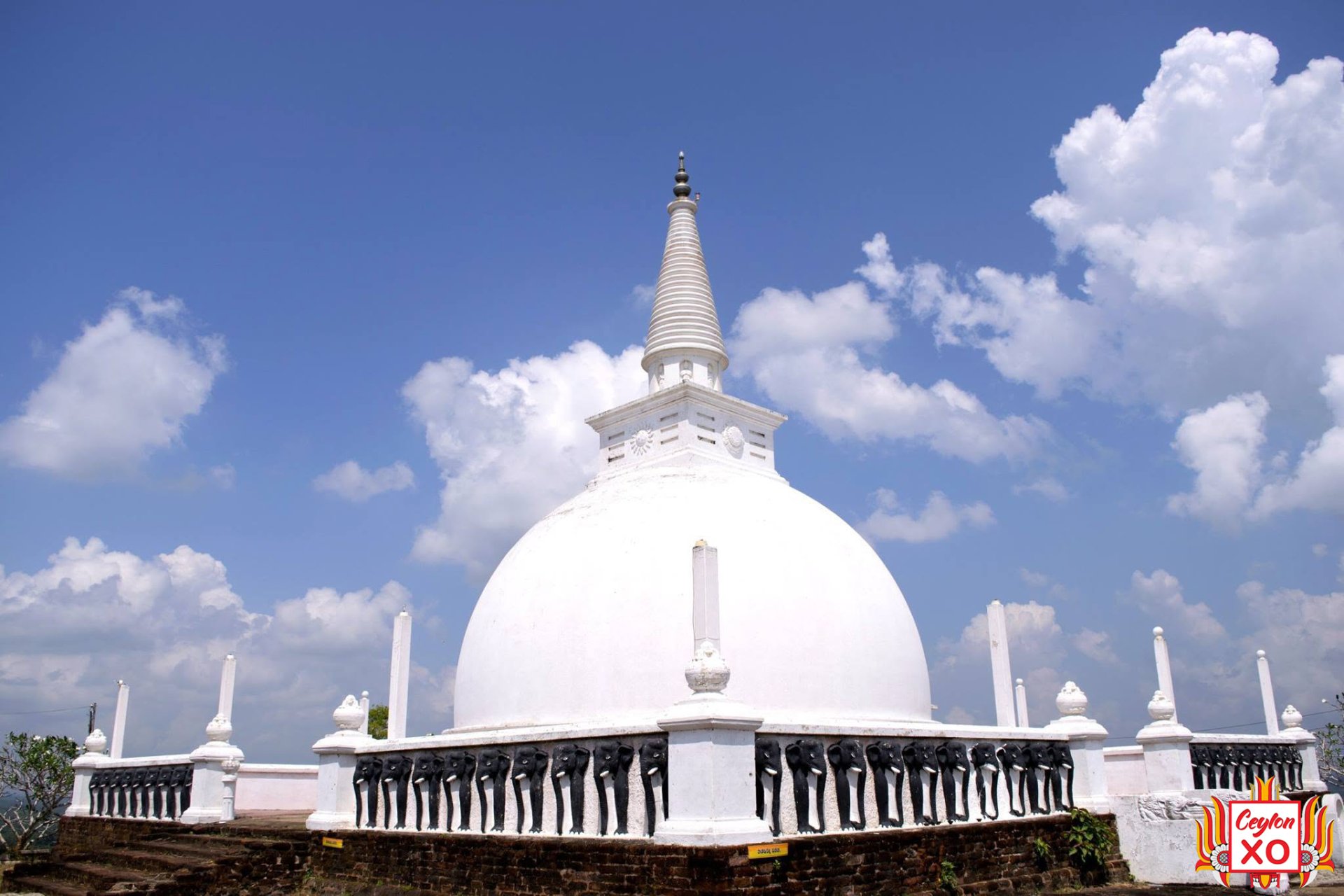 Isinbassagala Rajamaha Viharaya