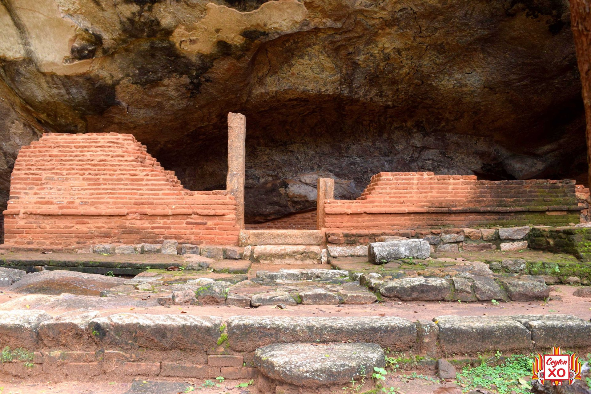Sigiriya - Monastery