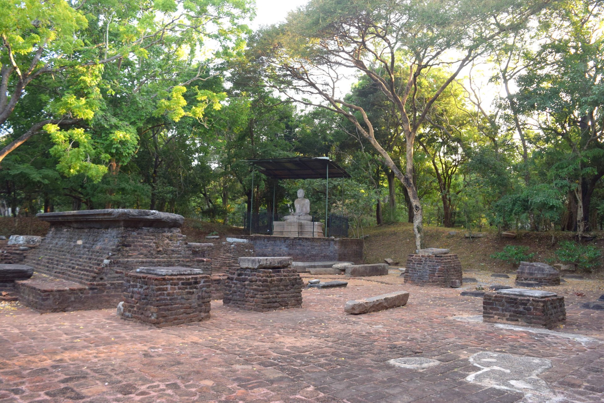 Abhayagiri Viharaya - Bodhi Tree Shrine - Site III