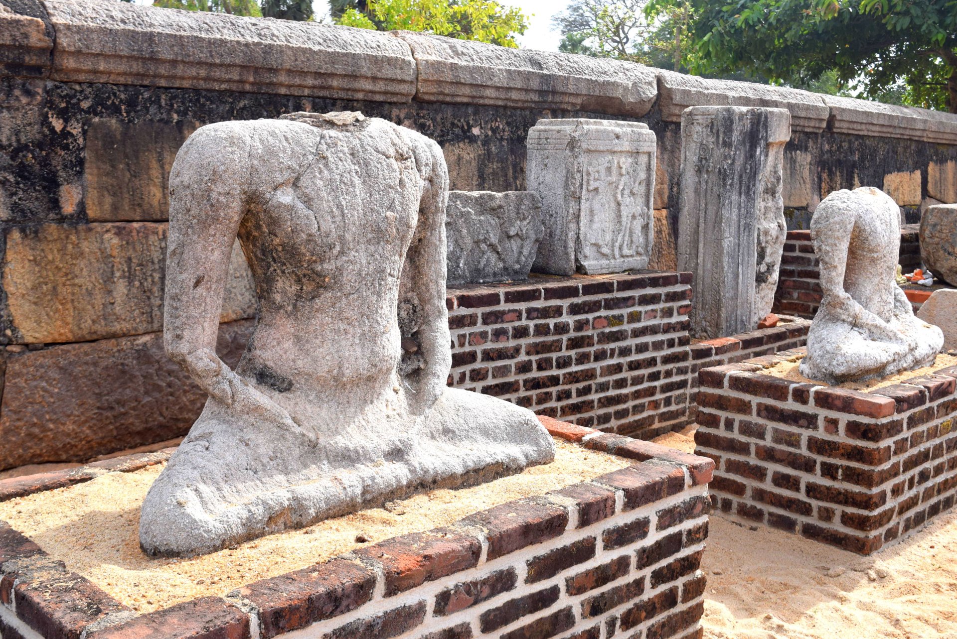 Ruwanweli Maha Seya - Archaeological Artefacts Area