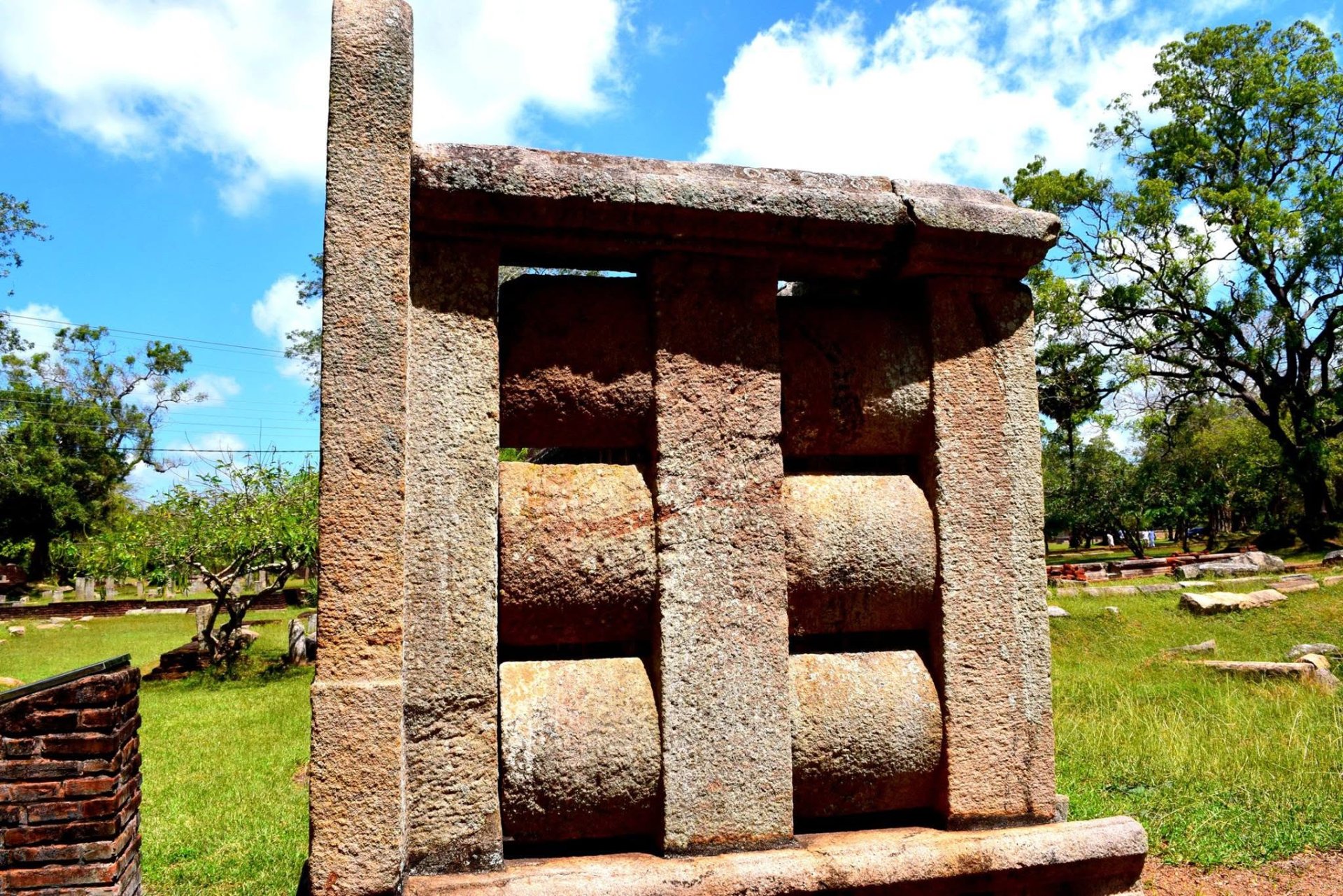 Jethavanaramaya - Buddhist Railling Site