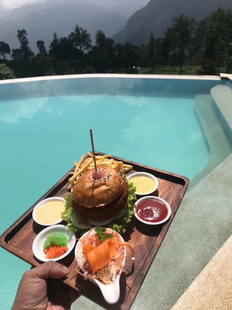 Ravana Pool Club
