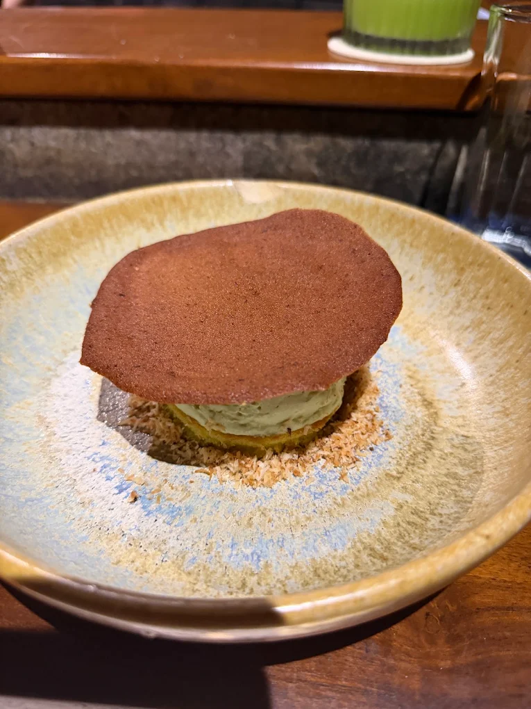 Pistachio mousse with cocoa tuile