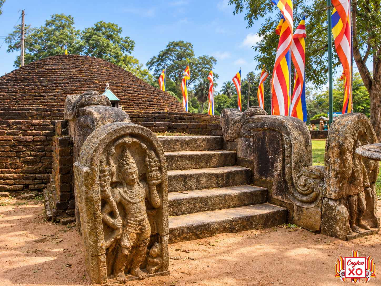 Thuparamaya - Padhalanchana Sthupa