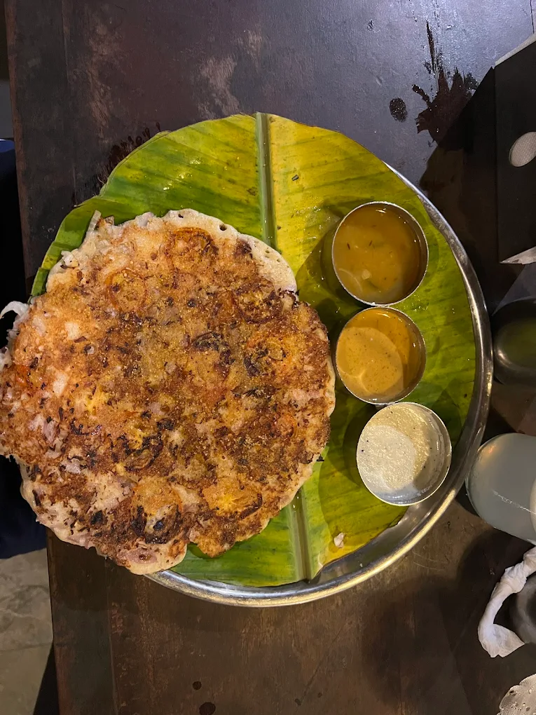 Uttapam with curries