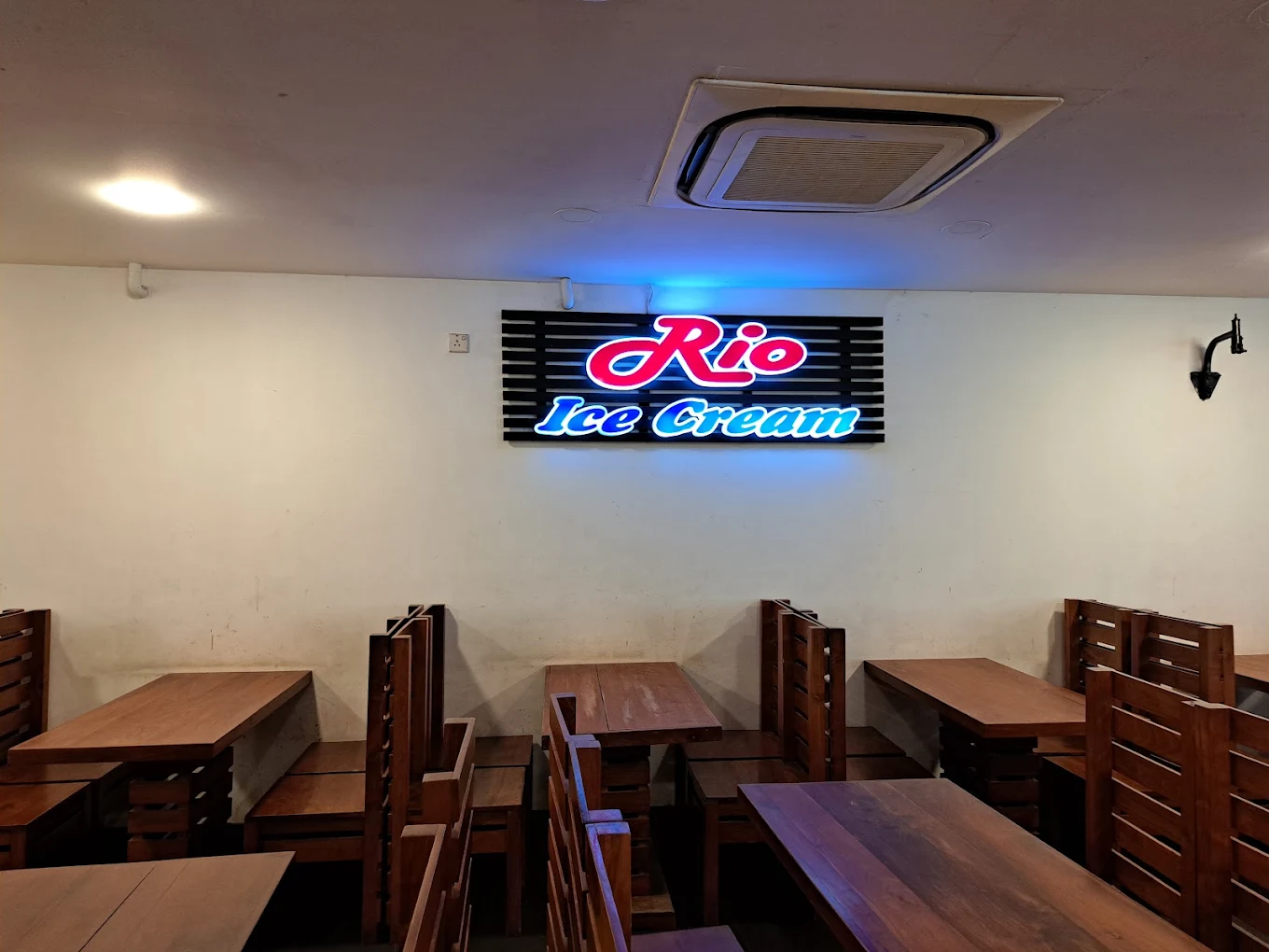 Rio Ice Cream - Jaffna