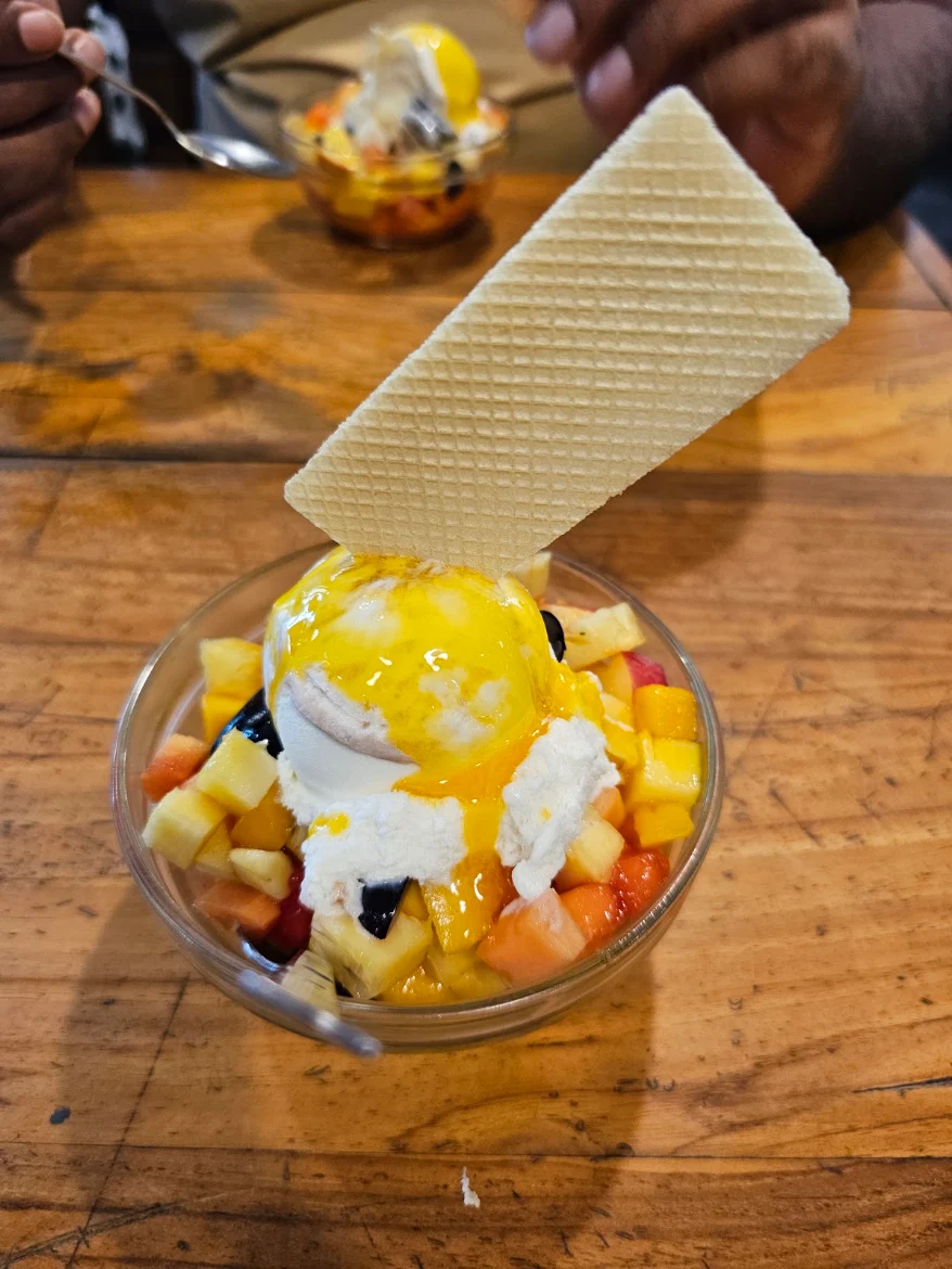 Ice cream with Fruit Salad