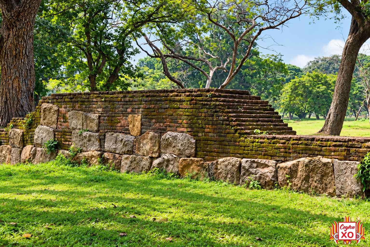 Jethavanaramaya - Eastern Boundary Wall