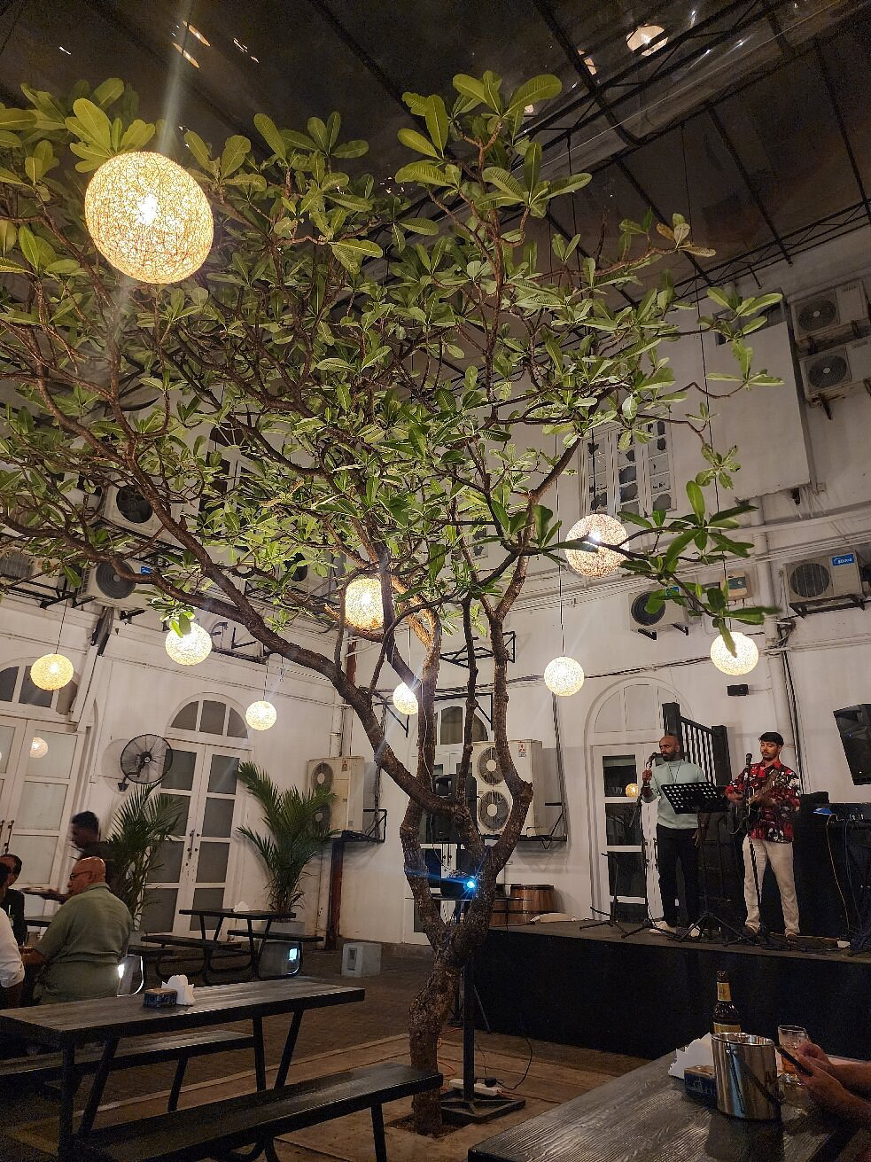 The Joint Pub and Grill